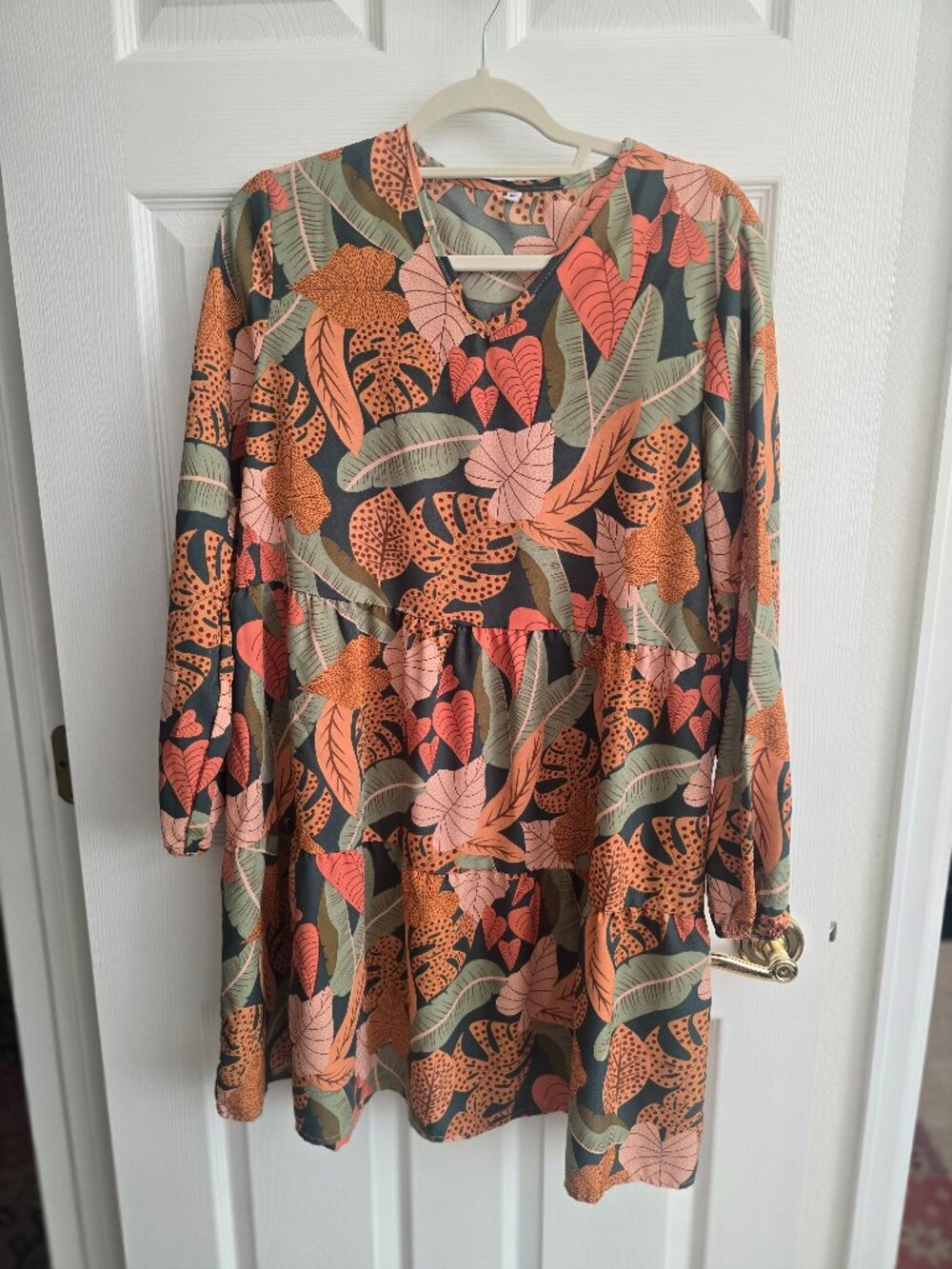 Tropical Theme Dress Peach/Gold/Green Size M